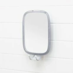 Oxo Stronghold Suction Fogless Mirror Clean With OXO