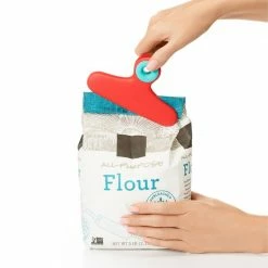 OXO Good Grips 2-Pack Bag Clips In Red