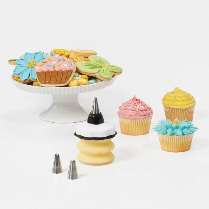 Best Pirce 🧨 Cook With OXO OXO Good Grips Bakers Silicone 4-Piece Decorating Bottle Kit ⌛ 4 Cook With OXO OXO Good Grips Bakers Silicone 4-Piece Decorating Bottle Kit