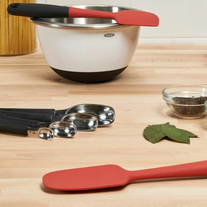 Brand new π Cook With OXO OXO Good Grips Medium Silicone Spoon Spatula In Red π 3 Cook With OXO OXO Good Grips Medium Silicone Spoon Spatula In Red