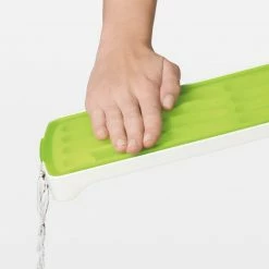 OXO Good Grips No-Spill Ice Stick Tray
