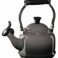 Le Creuset 1.25 Quart Demi Tea Kettle