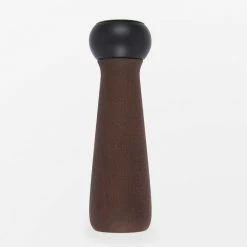 Cook With OXO OXO Good Grips Lily 8-Inch Salt Mill In Dark Wood