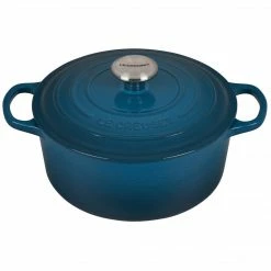 Le Creuset Signature 5.5 Quart Round Enameled Cast Iron Dutch Oven Le Creuset Dutch Ovens