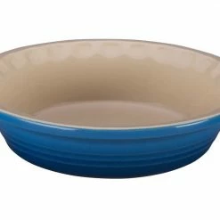 Flash Sale π€© Le Creuset 9 Inch Stoneware Pie Dish Le Creuset Bakeware π 16 Le Creuset 9 Inch Stoneware Pie Dish Le Creuset Bakeware