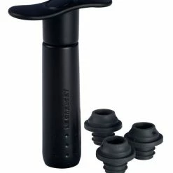 Le Creuset Wine Pump & 3 Stoppers
