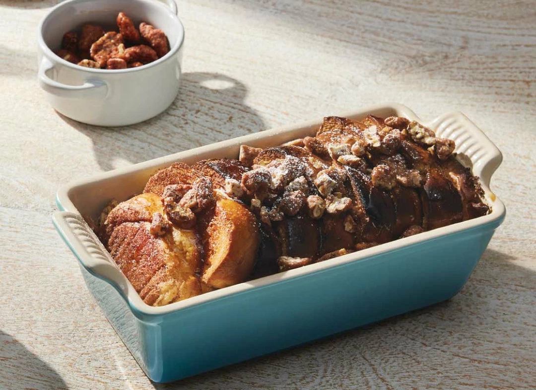 Outlet 💯 Le Creuset 1.5 Quart Heritage Stoneware Loaf Pan 🔔 6 Le Creuset 1.5 Quart Heritage Stoneware Loaf Pan