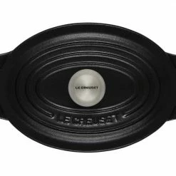Le Creuset Signature 9.5 Quart Oval Enameled Cast Iron Dutch Oven
